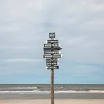 Alpstuga Aan De Kust *